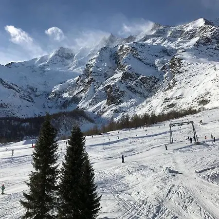 Saas-fee Sleeps 4 Wifi Saas Fee